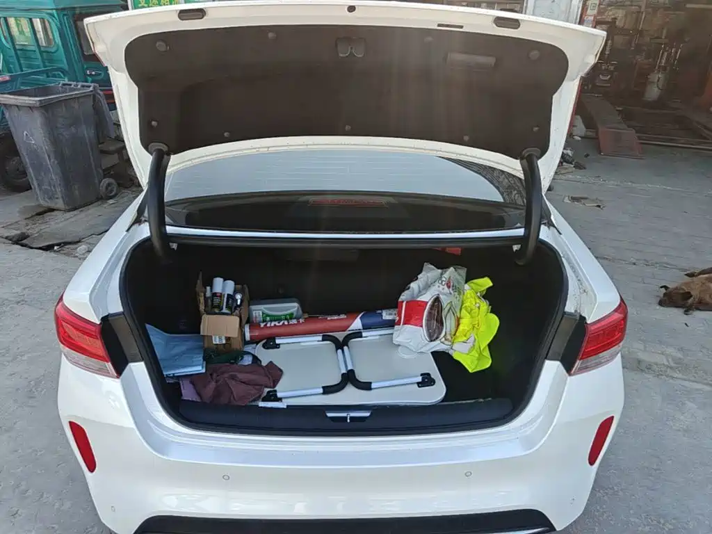 Kia K5 New Energy 2019 — фото 19