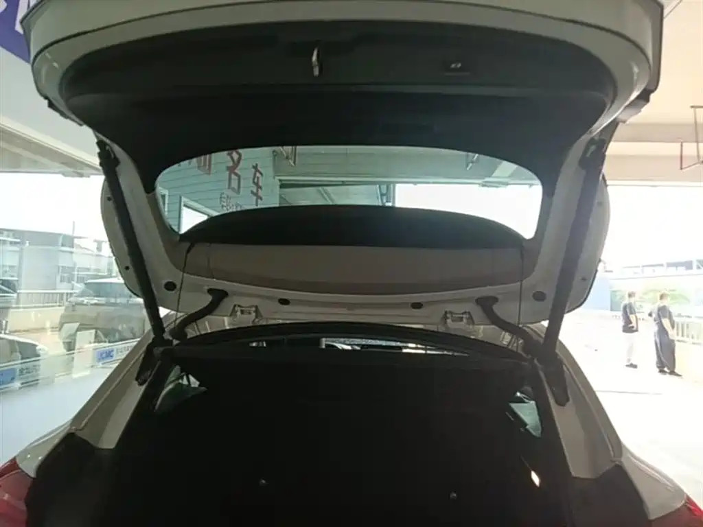 BMW X2 2023 — фото 19