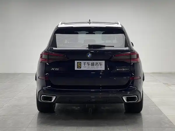 BMW X5 2023
