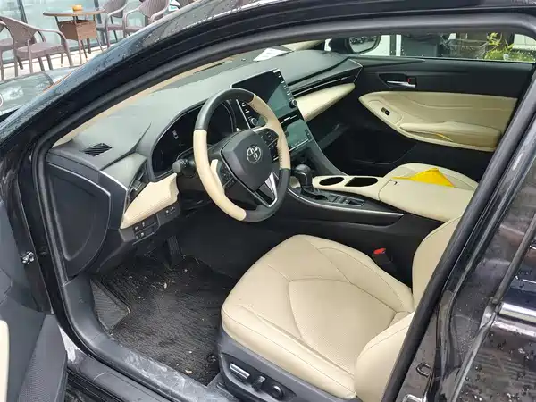Toyota Avalon 2020