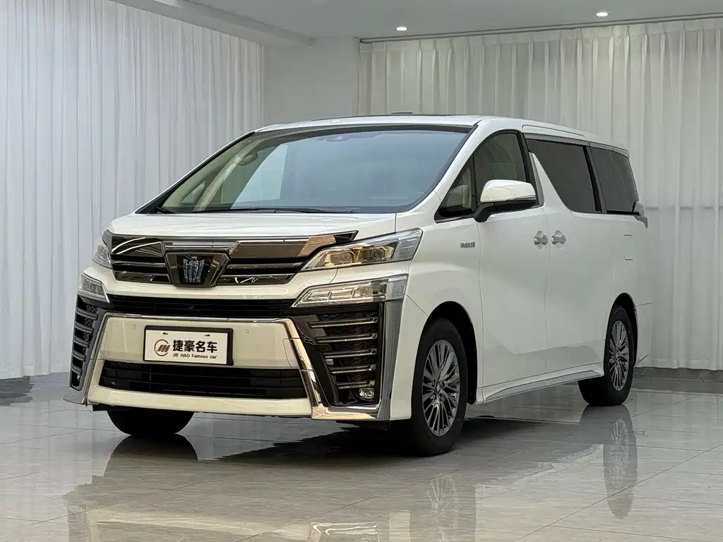 Toyota Vellfire 2023 — фото 1