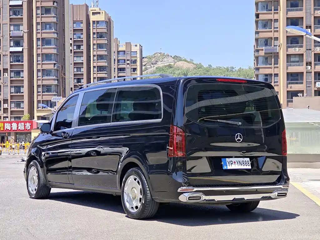 Mercedes-Benz Vito 2023 — фото 6