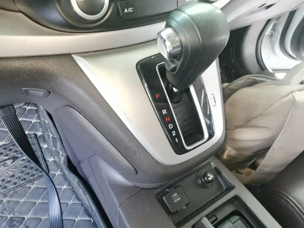 Honda CR-V 2015 — фото 14