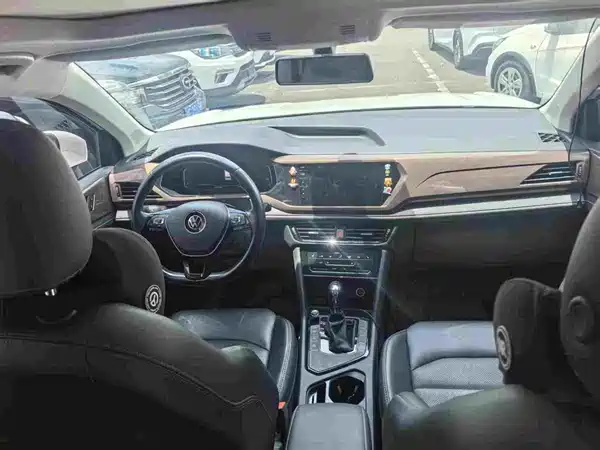Volkswagen Tharu 2023