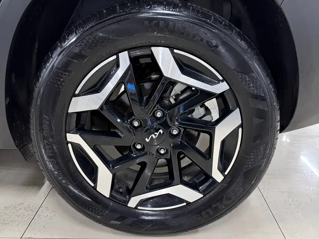 Kia Sethus 2023