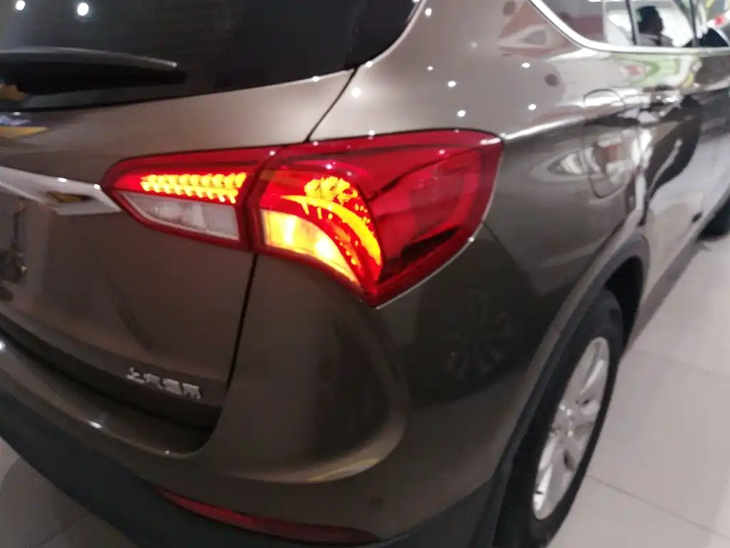 Buick Envision Plus 2019 — фото 8