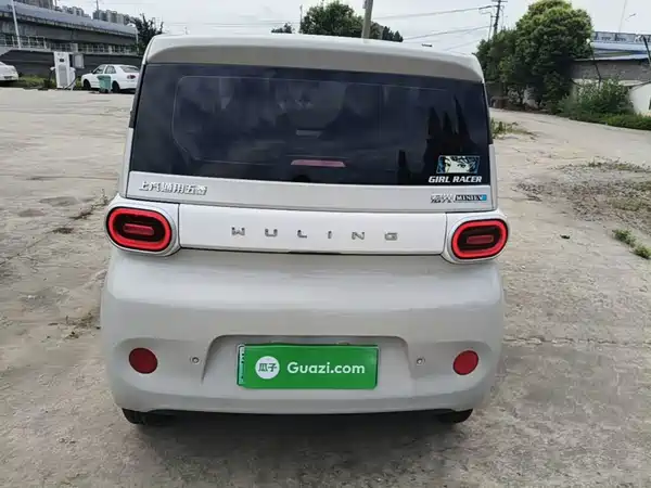 Wuling Hongguang MINIEV 2025