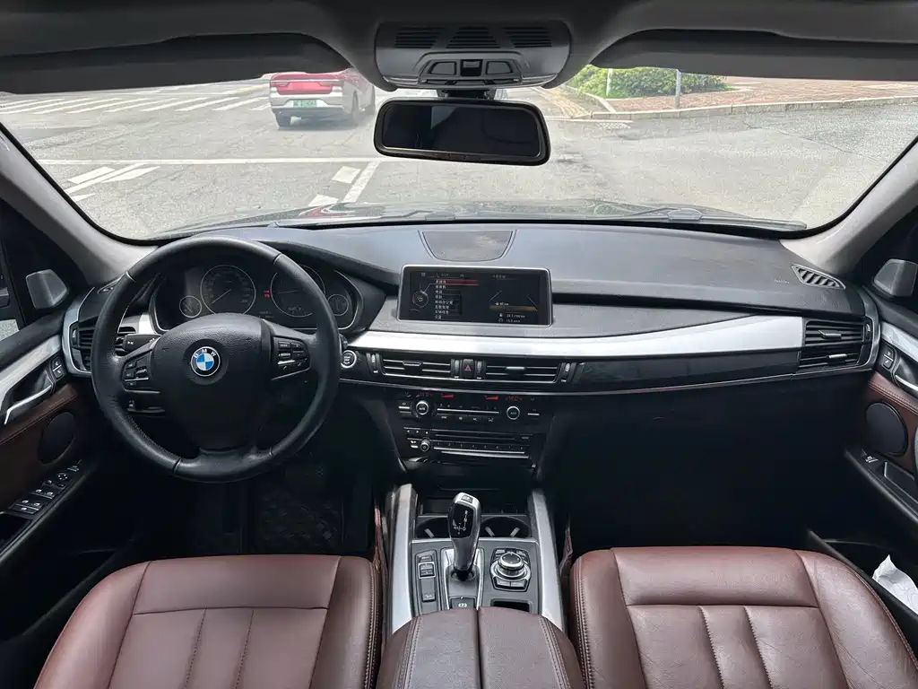 BMW X5 2017 — фото 26