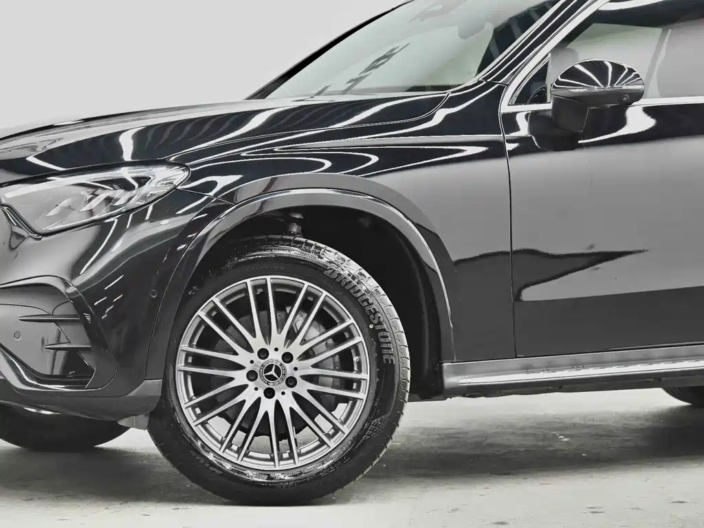 Mercedes-Benz GLC 2023 — фото 12