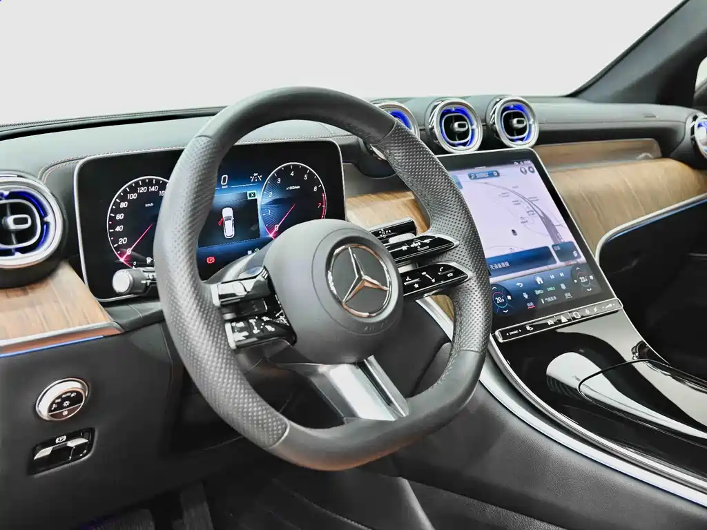 Mercedes-Benz GLC 2023 — фото 28
