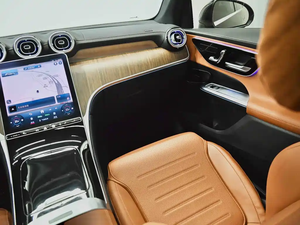 Mercedes-Benz GLC 2023 — фото 35