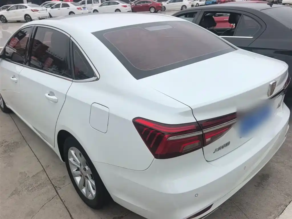 Roewe i6 Classic 2017 — фото 5