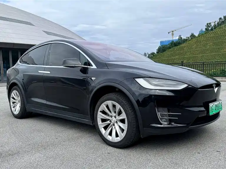 Tesla Model X 2017