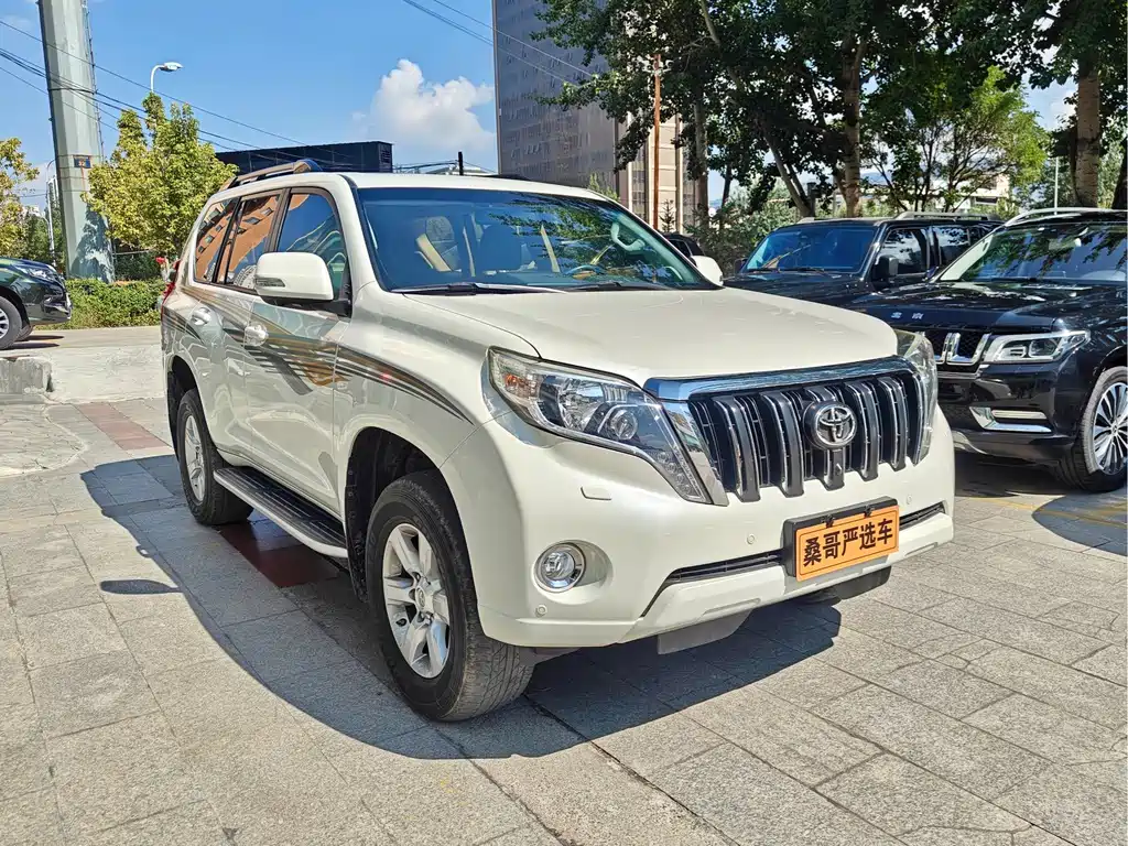 Toyota Prado 2016 — фото 5
