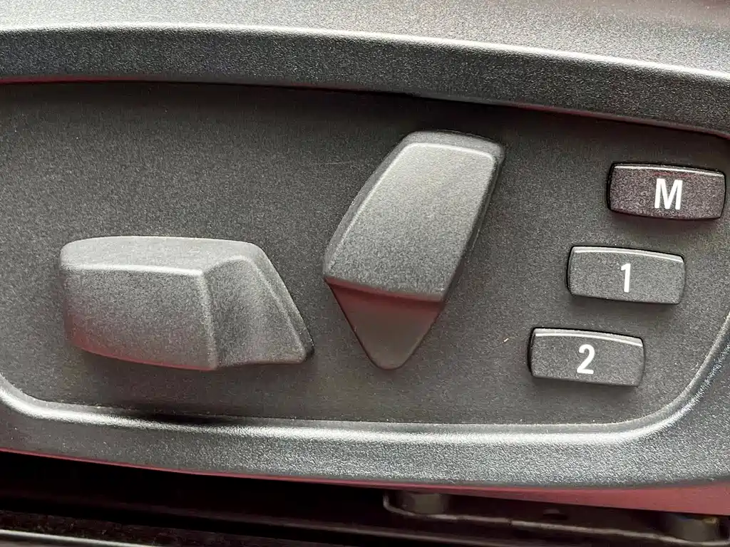 BMW X3 2012 — фото 12