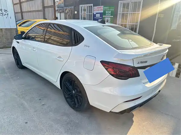 MG6 2020
