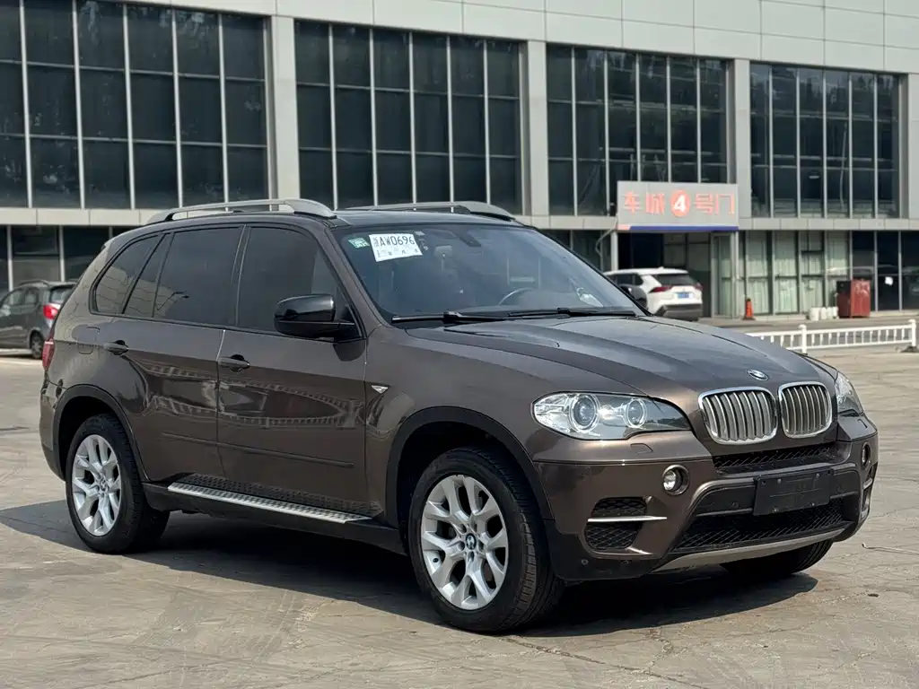 BMW X5 2013 — фото 2
