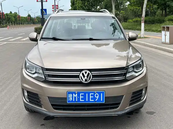 Volkswagen Tiguan 2015