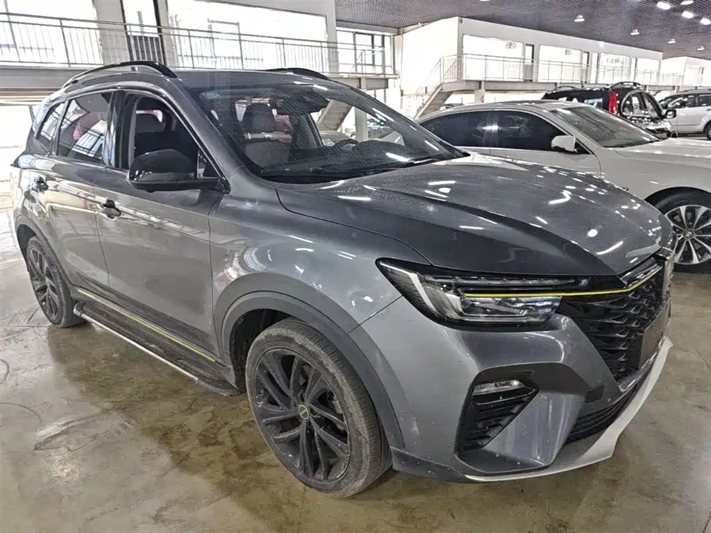 Roewe RX5 New Energy 2021 — фото 4