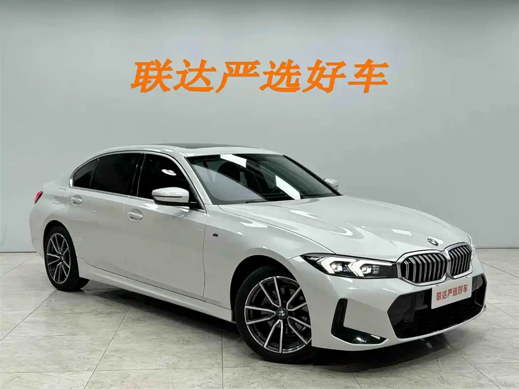 BMW 3 Series 2023 — фото 23