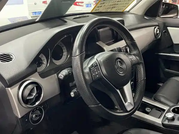 Mercedes-Benz GLK-Class 2014