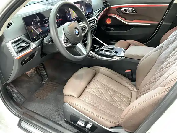BMW 3 Series 2023