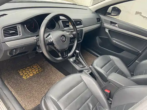 Volkswagen Gran Lavida 2019