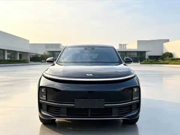 Li Auto L8 2023