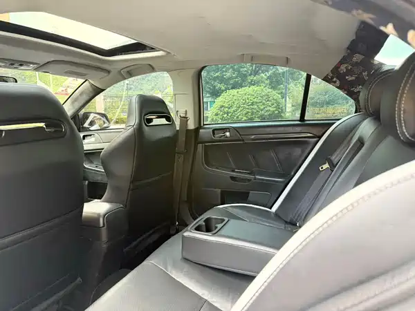 Mitsubishi Lancer EX 2017