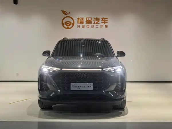 Audi Q6 2024