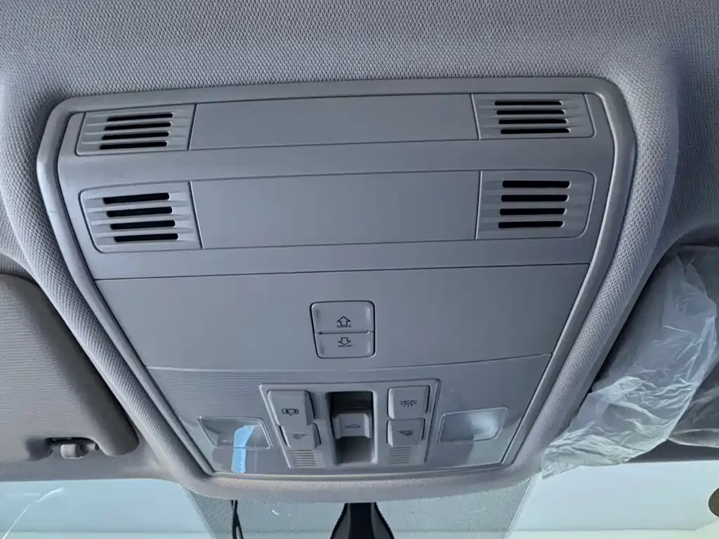Skoda Karoq 2023 — фото 22