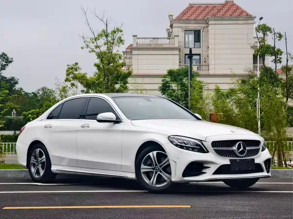 Mercedes-Benz C-Class 2019