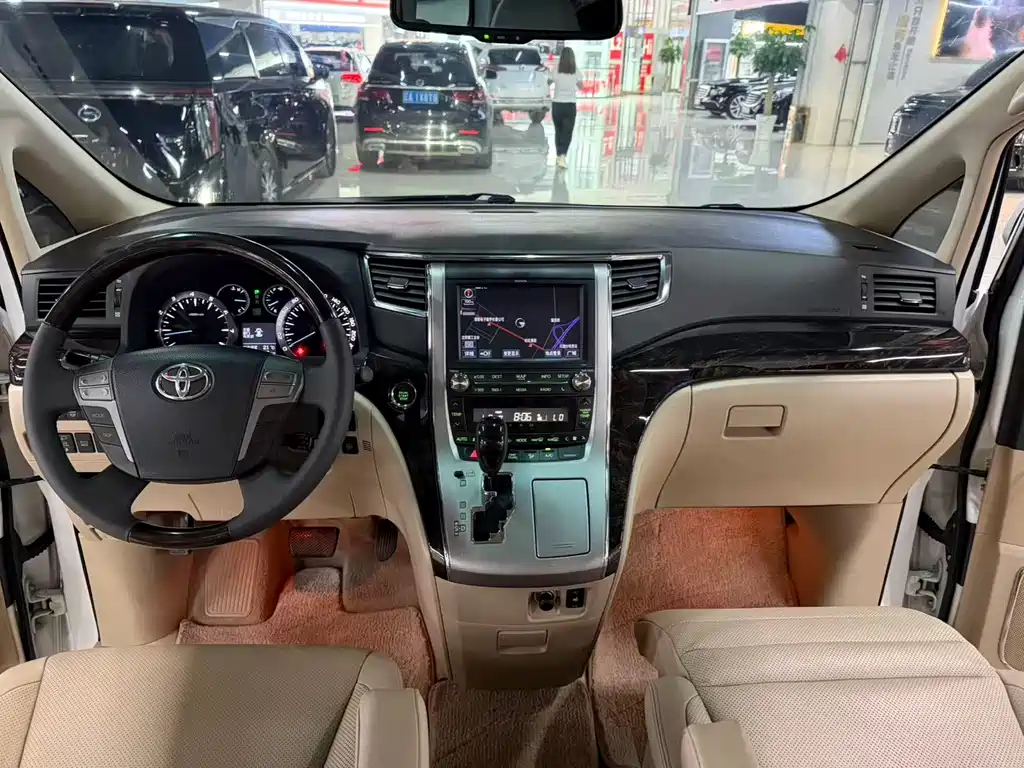 Toyota Alphard 2012 — фото 10