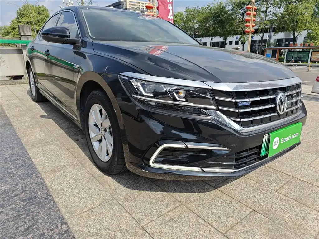 Volkswagen Passat New Energy 2020 — фото 22