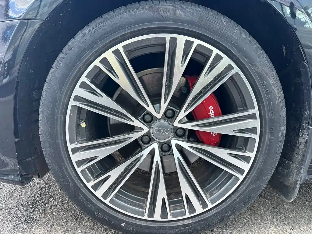 Audi A6L 2023 — фото 16