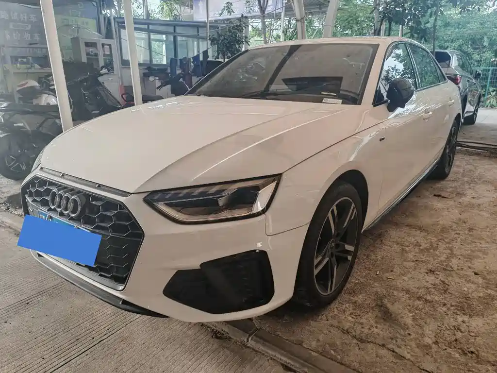 Audi A4L 2022