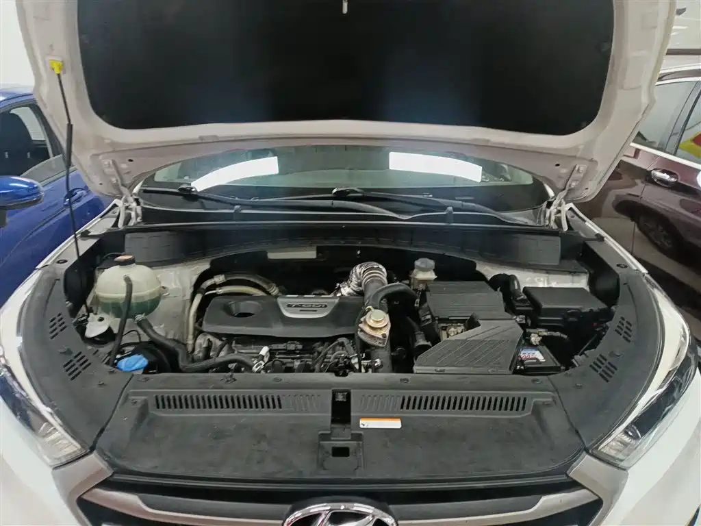 Hyundai Tucson 2017 — фото 16