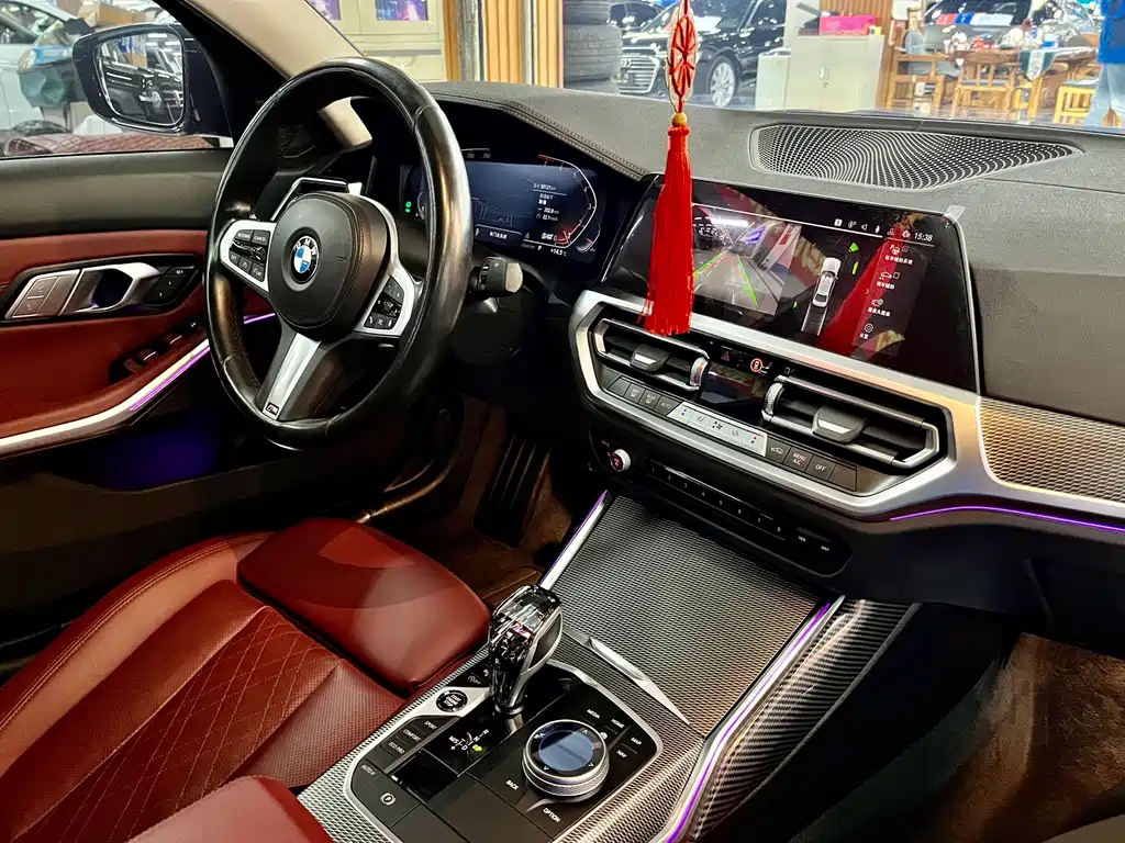 BMW 3 Series 2022 — фото 15