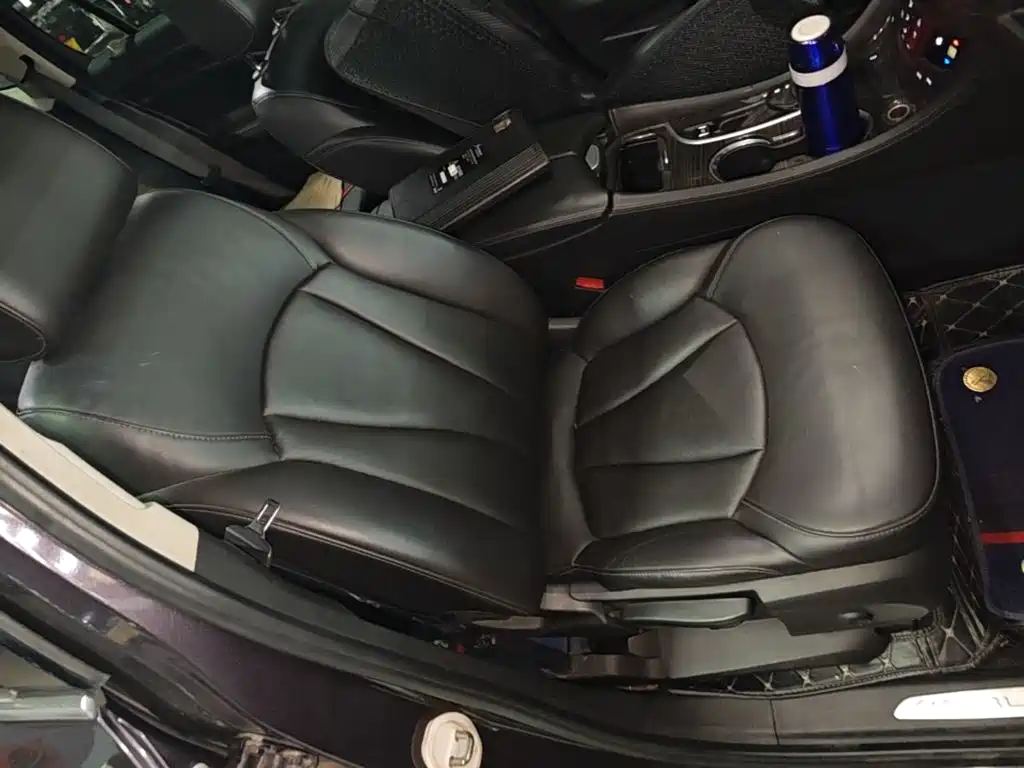 Buick Envision Plus 2018 — фото 25