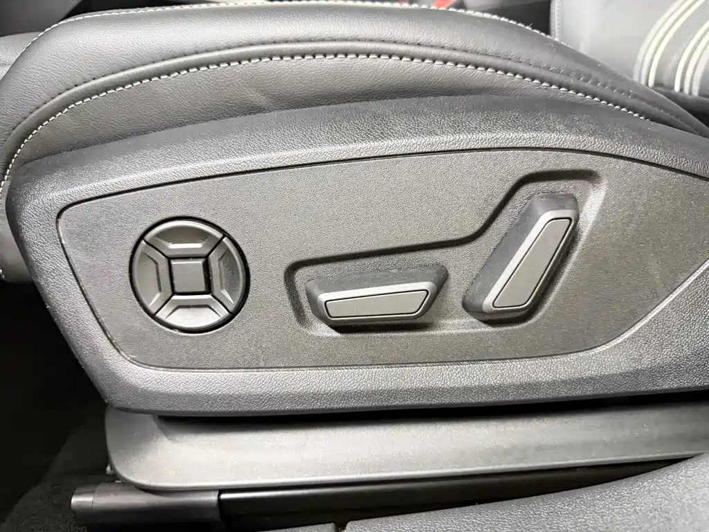 Audi A3 2022 — фото 16