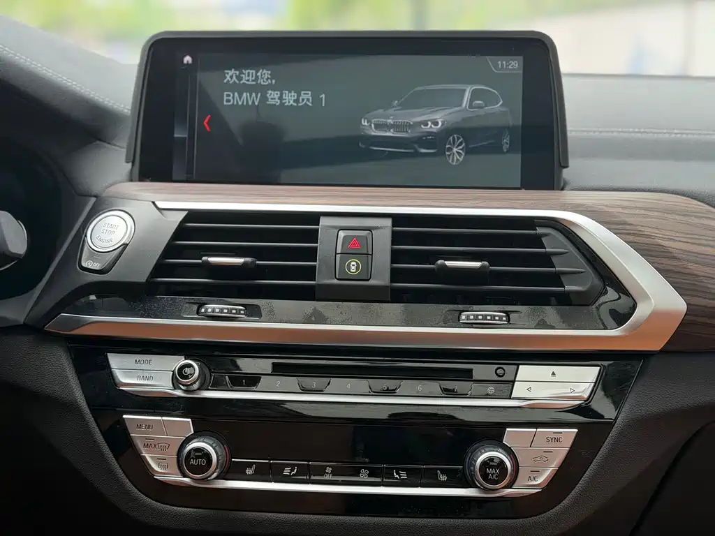 BMW X3 2019 — фото 13