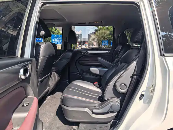 GAC Trumpchi M6 2024
