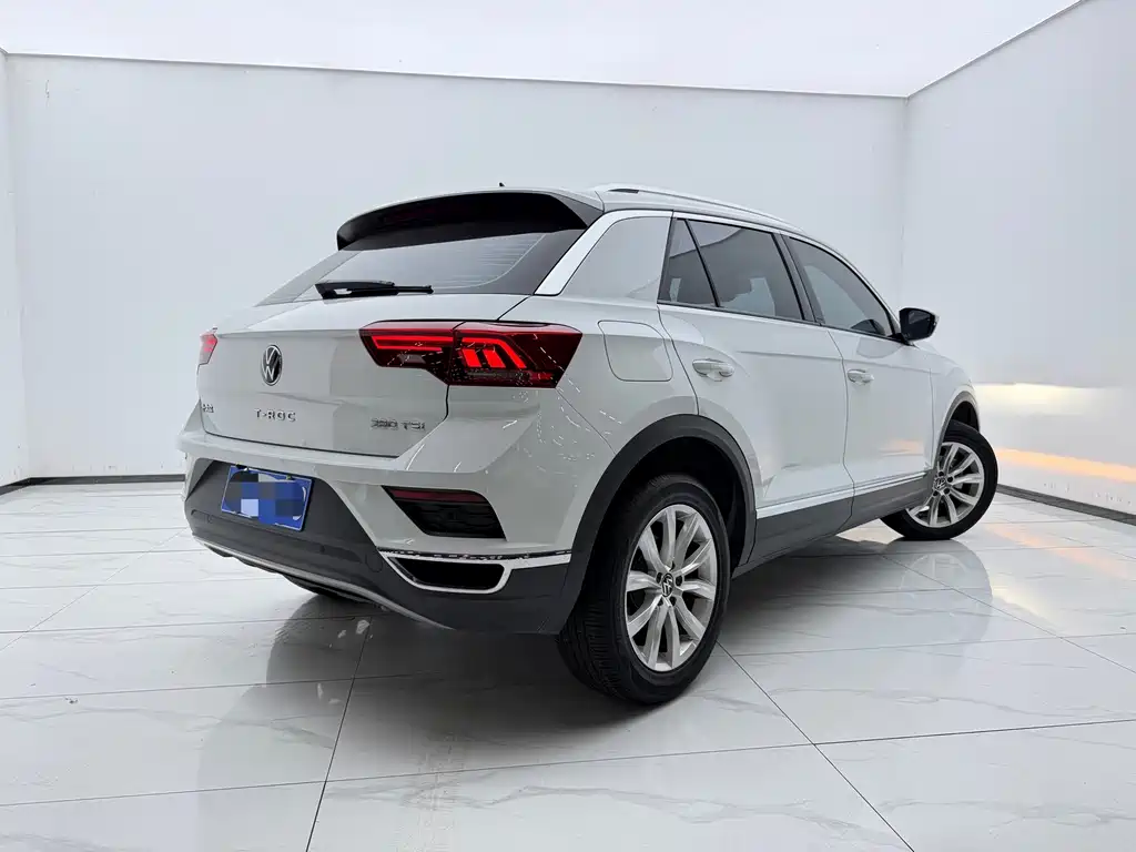 Volkswagen T-Roc 2022 — фото 4