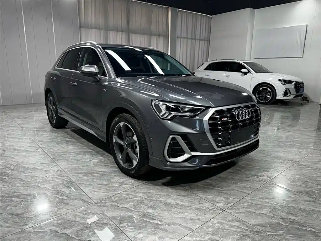 Audi Q3 2022 — фото 3