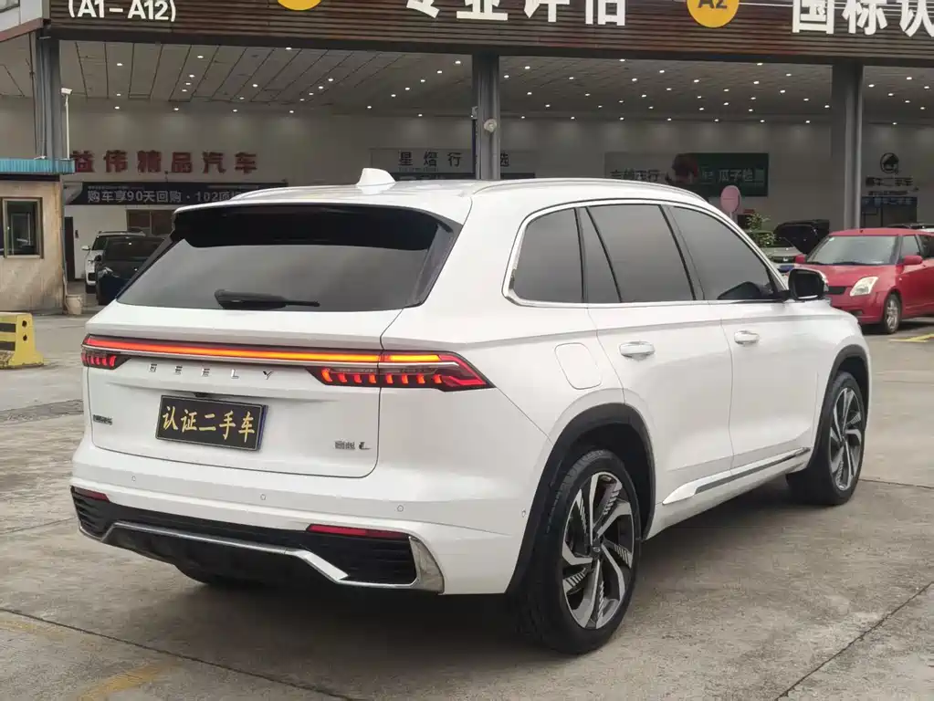 Geely Xingyue L 2024 — фото 6