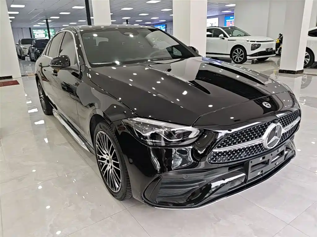Mercedes-Benz C-Class 2023 — фото 4