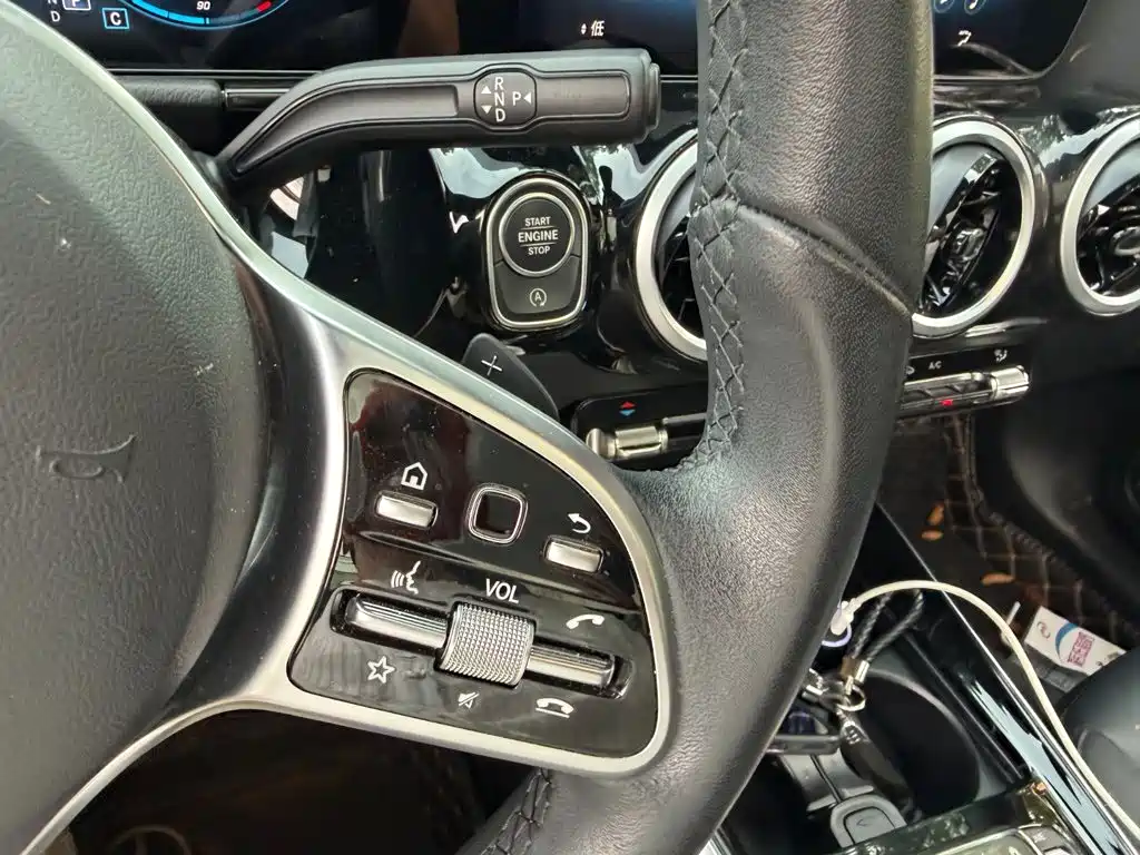 Mercedes-Benz GLA 2023 — фото 10