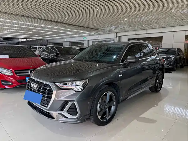 Audi Q3 2022