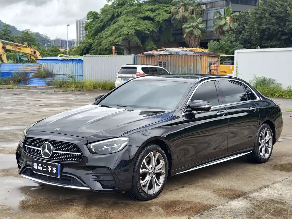 Mercedes-Benz E-Class 2021