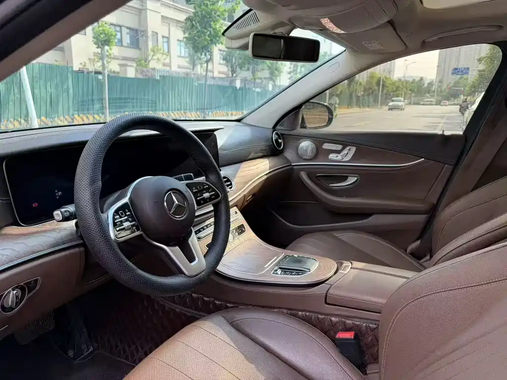 Mercedes-Benz E-Class 2019
